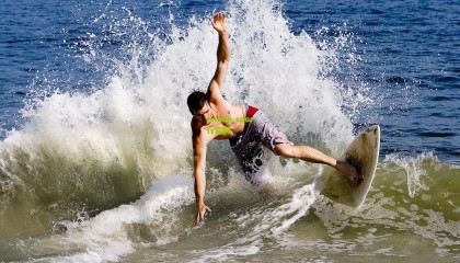 科学解析健身迷思，增肌与减脂为何难以并行？